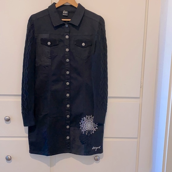 Desigual Dresses & Skirts - Desigual Denim dress.black. Size M .